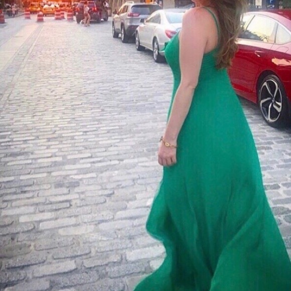 YUMI KIM Watch Me Maxi Dress in Solid Green Size Large - Picture 3 of 3